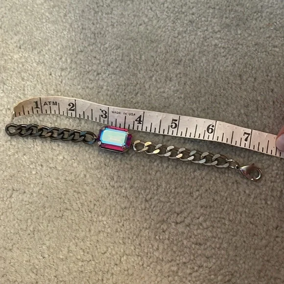 HRH COLLECTION VINTAGE AB BRACELET TWO TONE METAL RARE - Picture 3 of 4